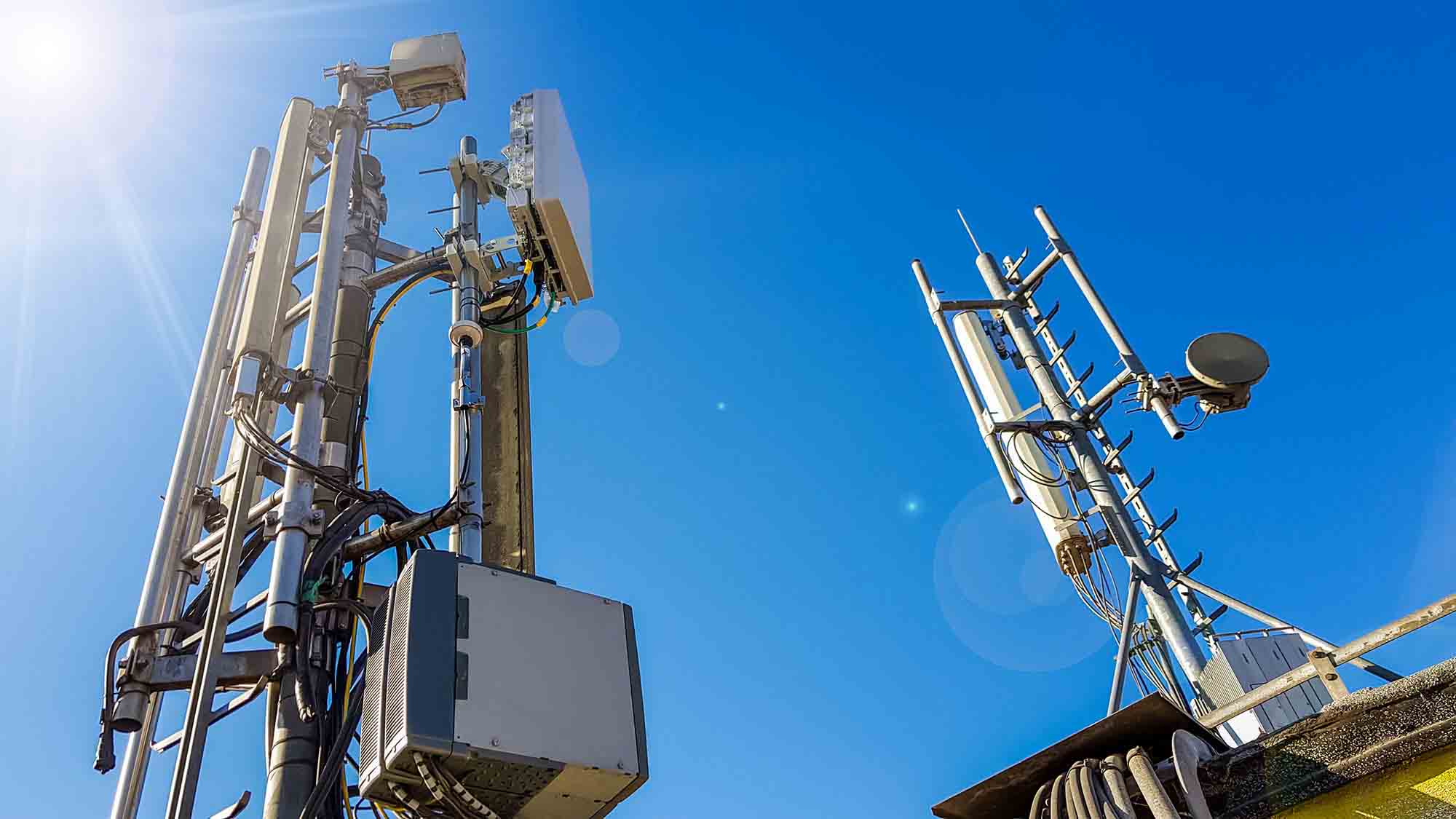  Smart Antennas for Mobile Communication